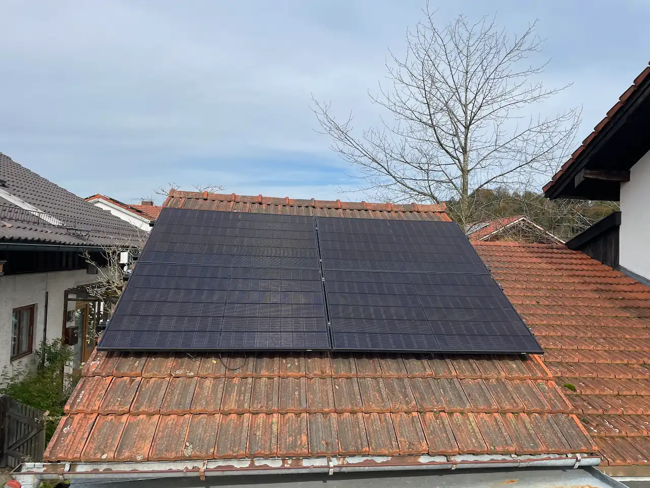 Solar-Installation auf Garagendach - Draufsicht Projekt 2